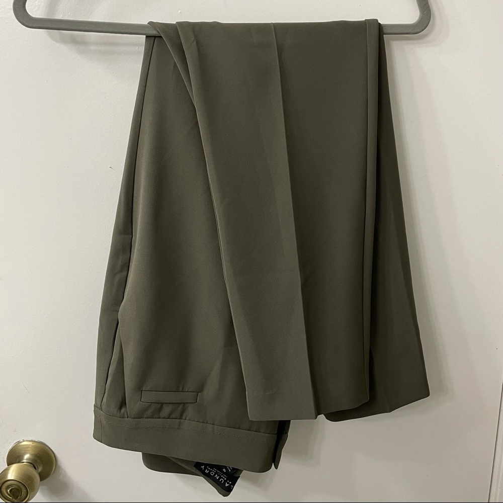 Laundry by Shelli Segal Dress Pants in Olive